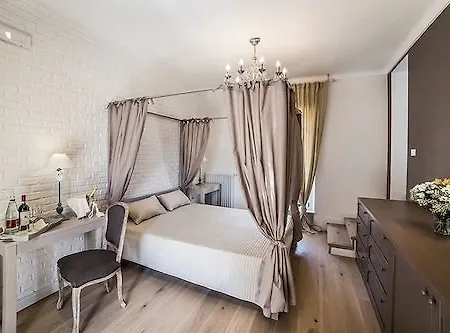 Πανσιόν Casa Andrea 4*